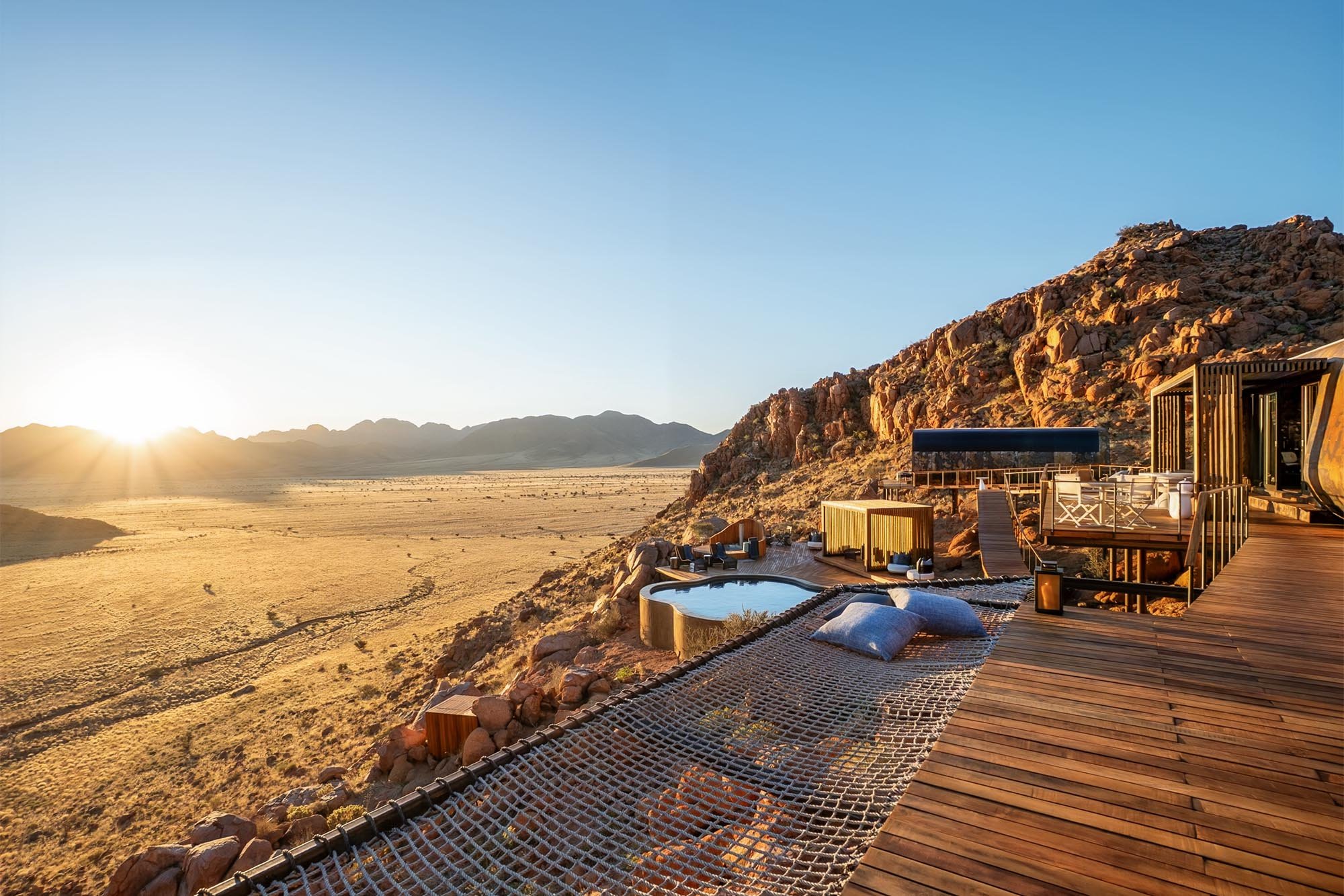 Luna Namib Collection pool landscape_hero