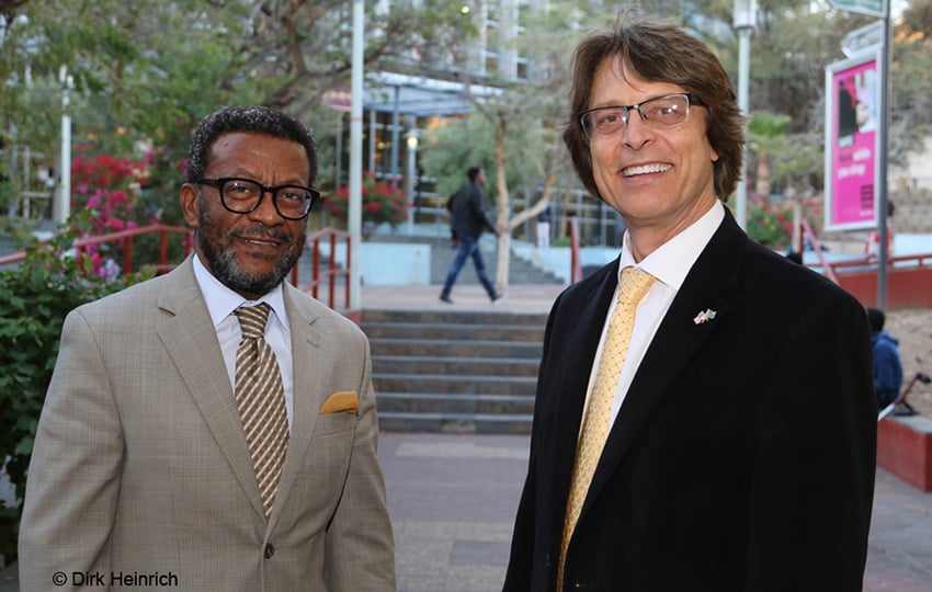 Dr Japie van Zyl, Prof. Tjivikua