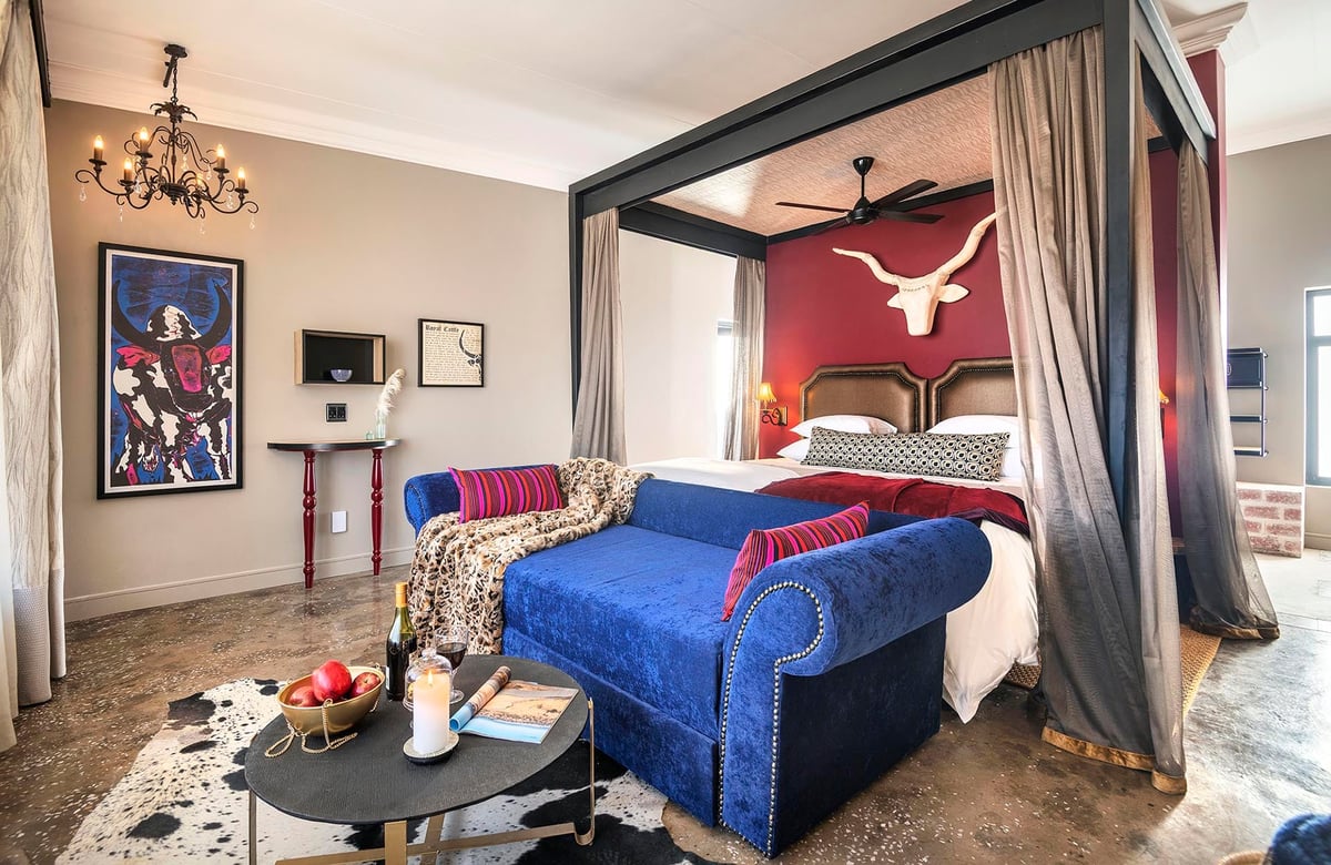 ETOSHA KING NEHALE