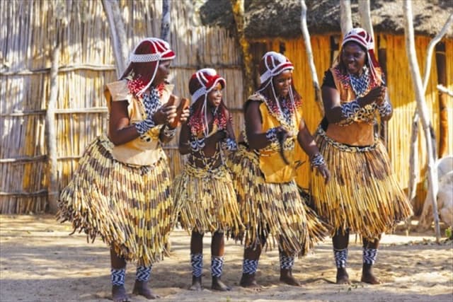 Traditional Dance 