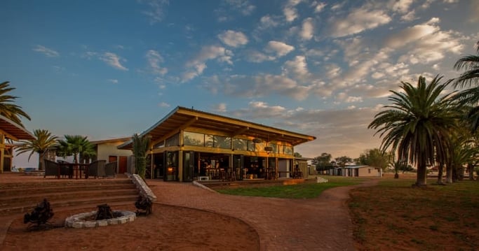 An inviting oasis tucked in the desert 