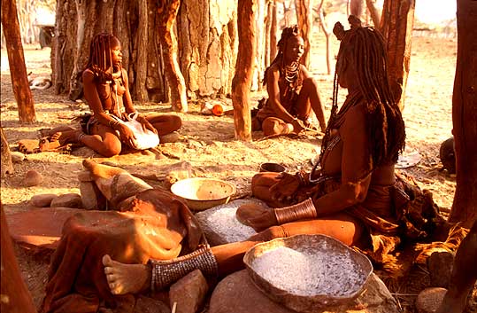 Himba women 