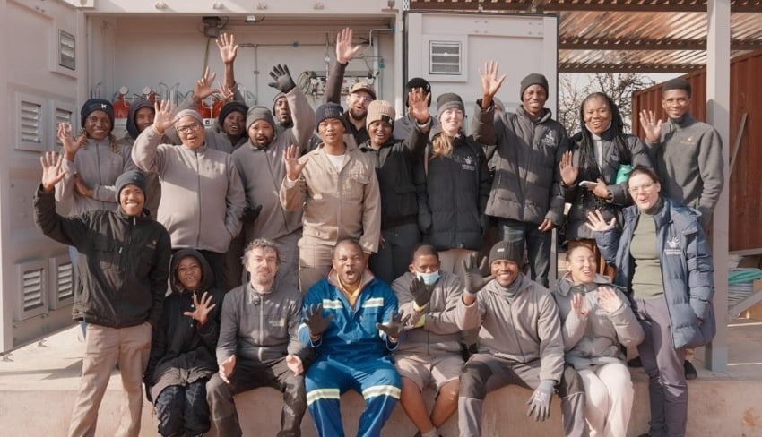 Kalahari Anib Lodge team introduced to green hydrogen and wastewater treatment research project