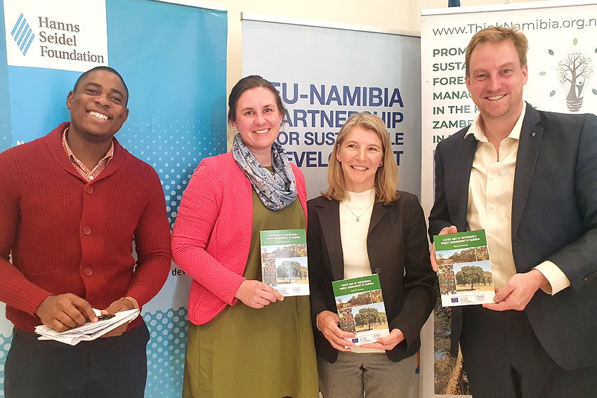 Buch nachhaltig Wälder Bruce Liswani Lara Beer Vera De Cauwer Clemens von Doderer Namibia