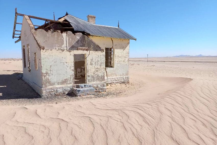 Sandsturm Garub Hausruine Düne Namib-Wüste Namibia