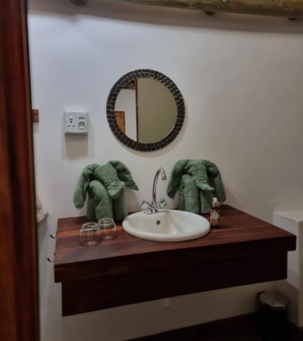 Palmwag Bathrooms 4