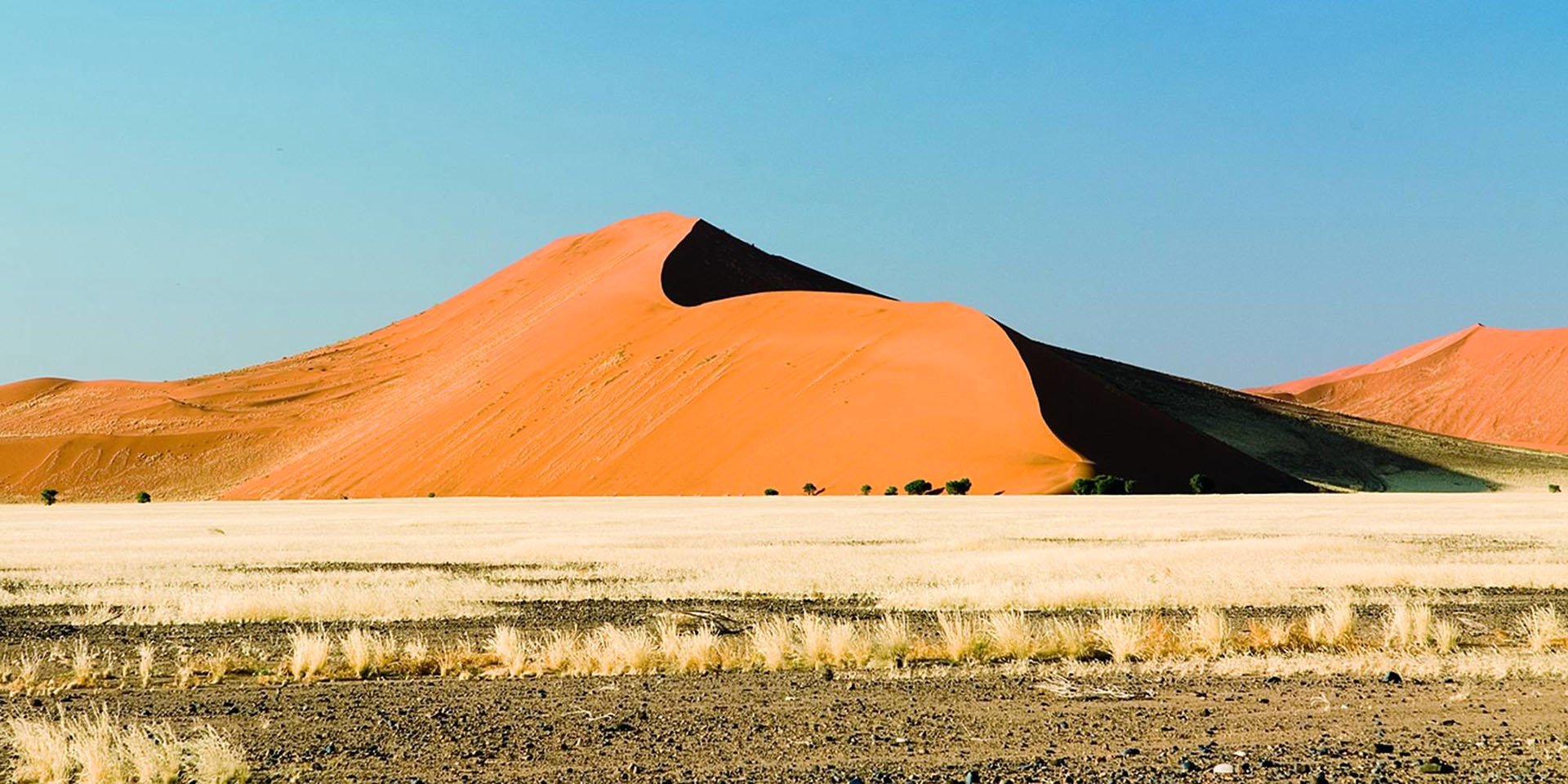 Sossusvlei, high sand dune, Namibia