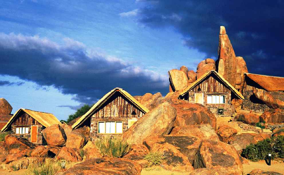 Canyon Lodge was the first of the 12 lodges of the Gondwana Collection