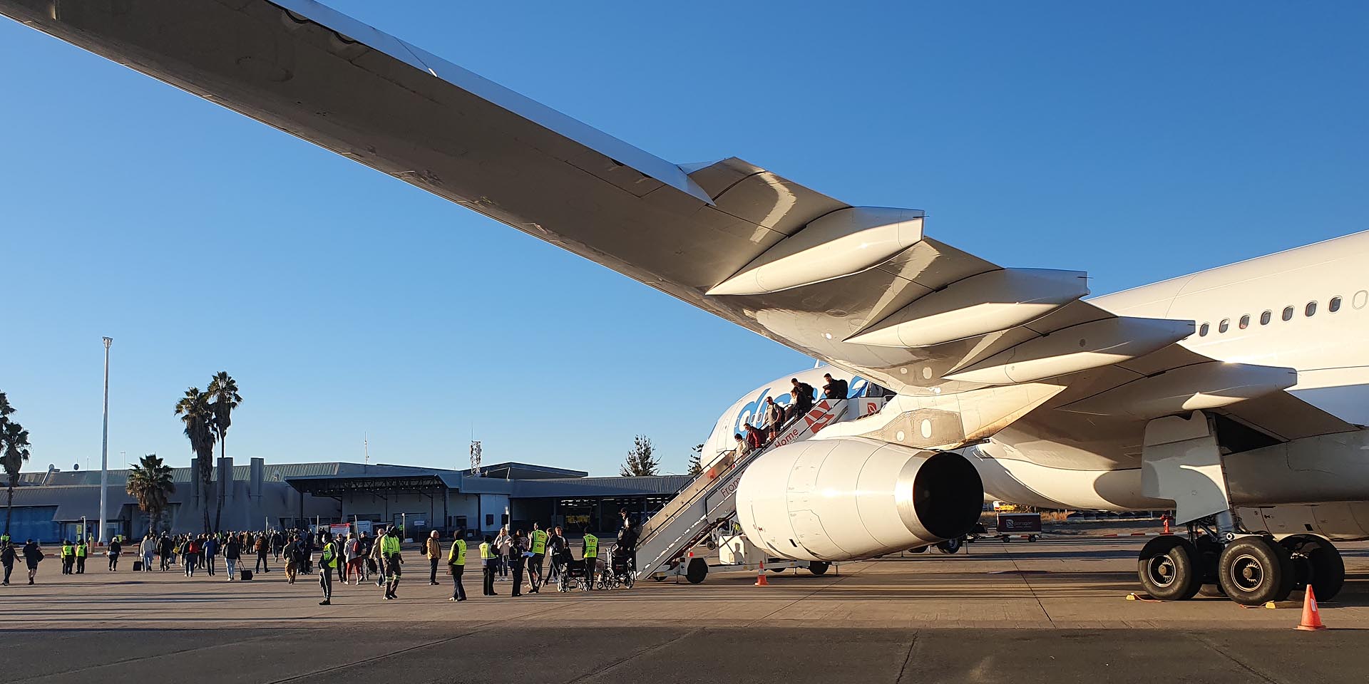 Kerosin-Engpass auf Internationalen Flughafen Hosea Kutako HKIA bei Windhoek Grund Lieferant Vivo Energy Namibia hatte eine Lieferung wegen mangelnder Qualität zurückgesandt Foto Juni 2025 nur zur Illustration Sven-Eric Stender