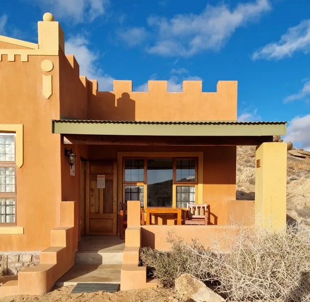 Desert Horse Inn